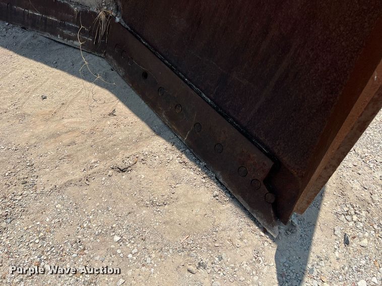 image for item MF9981 Balderson  loader blade