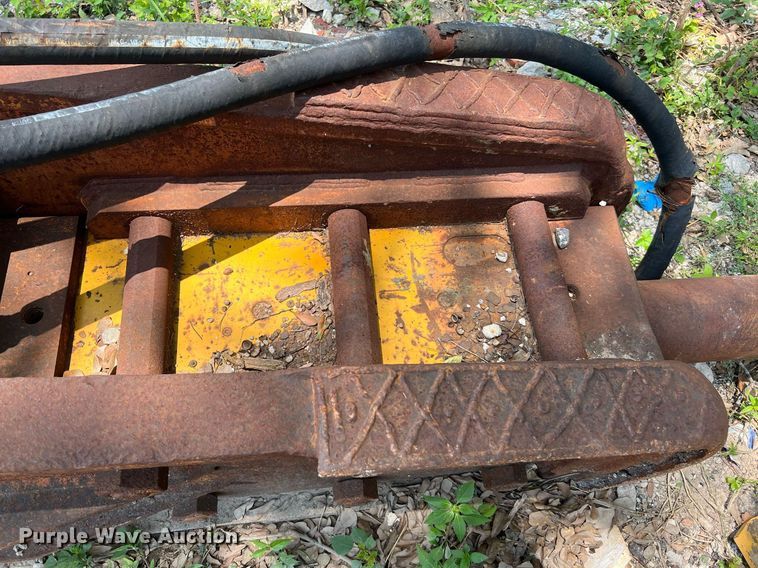 image for item MF9983 Breaker