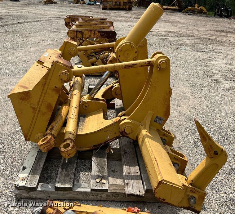 image for item MF9988 Diamond Mfg. 14G  ripper