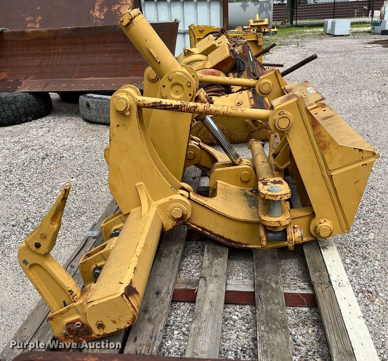 image for item MF9988 Diamond Mfg. 14G  ripper