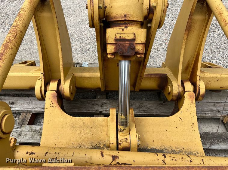 image for item MF9988 Diamond Mfg. 14G  ripper