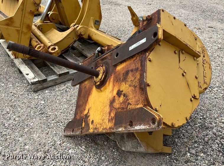 image for item MF9989 Hyster D7K  dozer winch