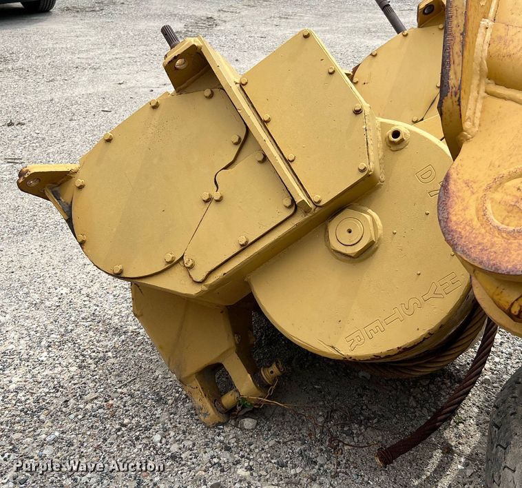 image for item MF9990 Hyster D7K  dozer winch