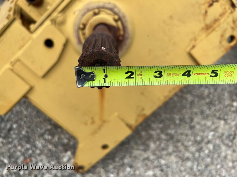 image for item MF9990 Hyster D7K  dozer winch