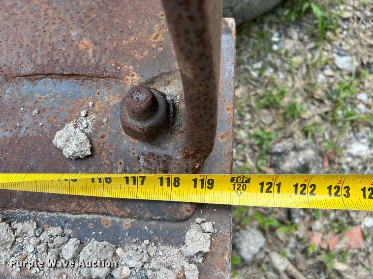 image for item MF9994 10' W roll out bucket