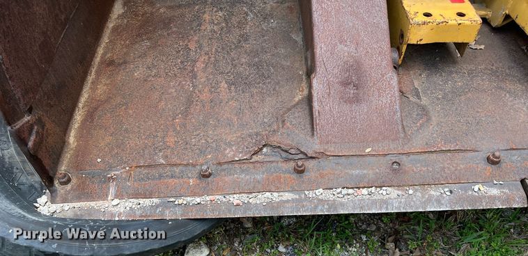 image for item MF9994 10' W roll out bucket