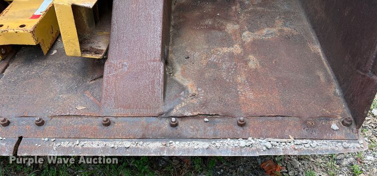 image for item MF9994 10' W roll out bucket