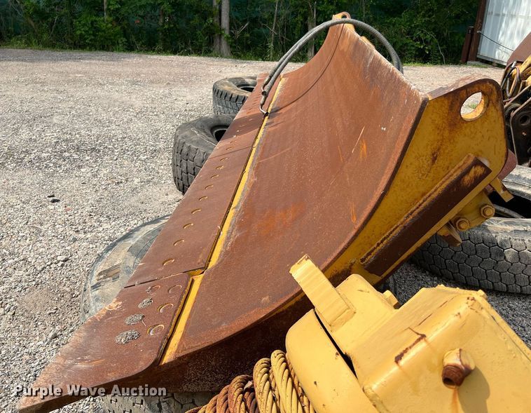 image for item MF9998 Caterpillar  blade