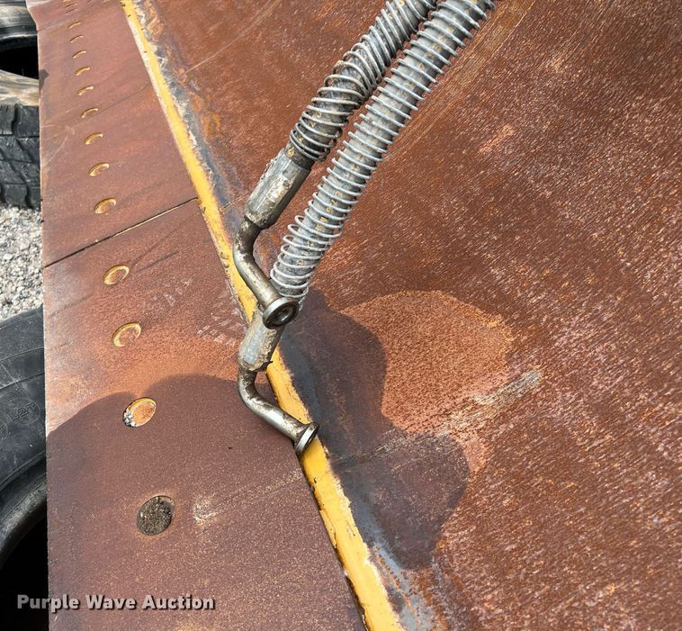 image for item MF9998 Caterpillar  blade