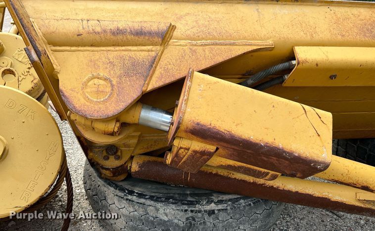 image for item MF9998 Caterpillar  blade