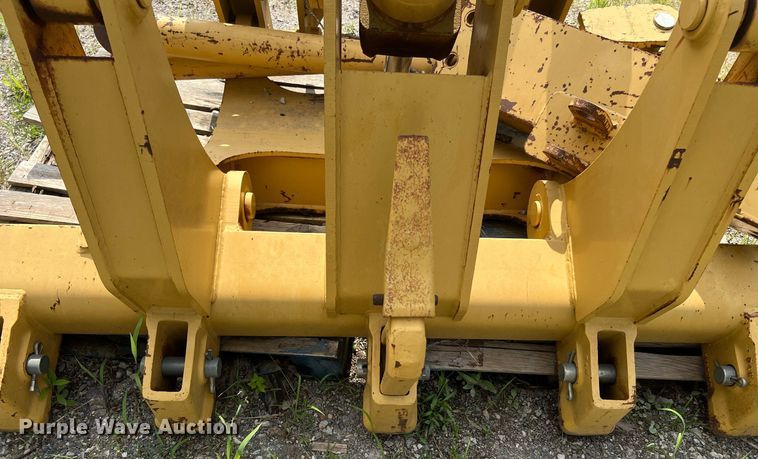 image for item MG9002 Diamond Mfg. 14G  ripper