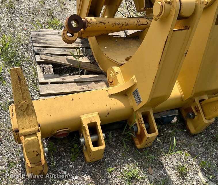 image for item MG9002 Diamond Mfg. 14G  ripper