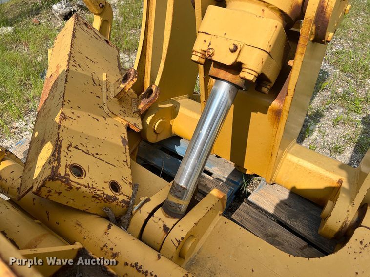 image for item MG9002 Diamond Mfg. 14G  ripper