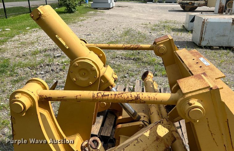 image for item MG9002 Diamond Mfg. 14G  ripper