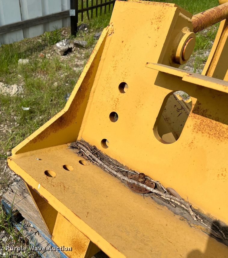 image for item MG9002 Diamond Mfg. 14G  ripper