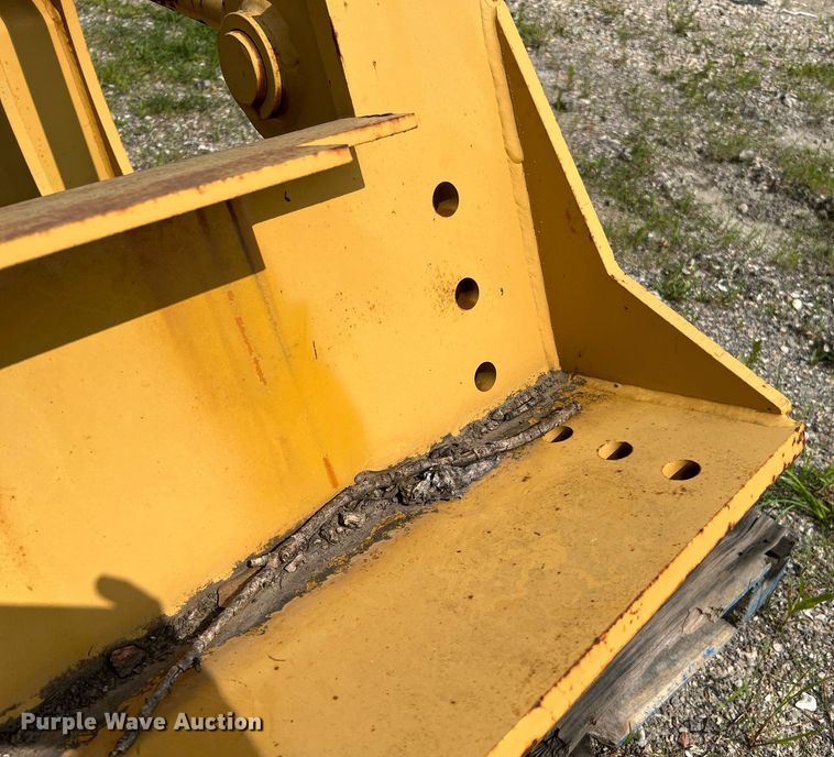 image for item MG9002 Diamond Mfg. 14G  ripper