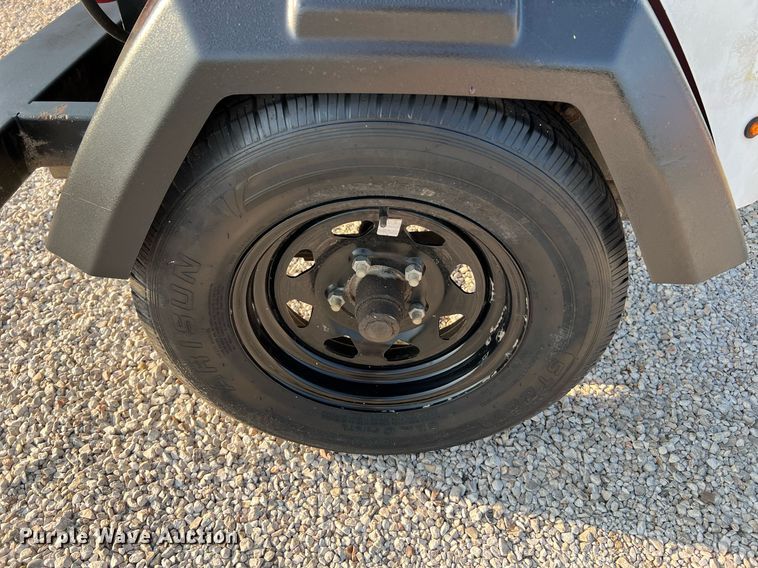 image for item MG9009 2017 Generac MLT6S  light plant