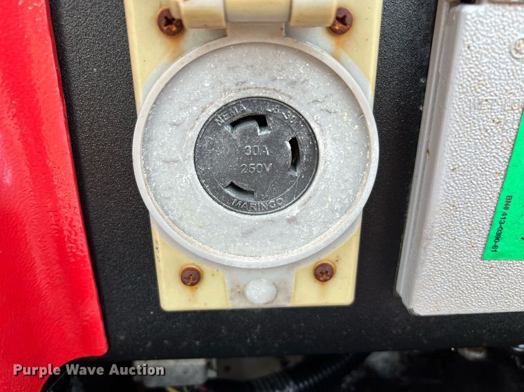 image for item MG9010 2017 Generac MLT6S  light plant