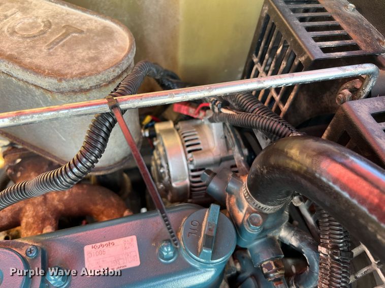 image for item MG9010 2017 Generac MLT6S  light plant