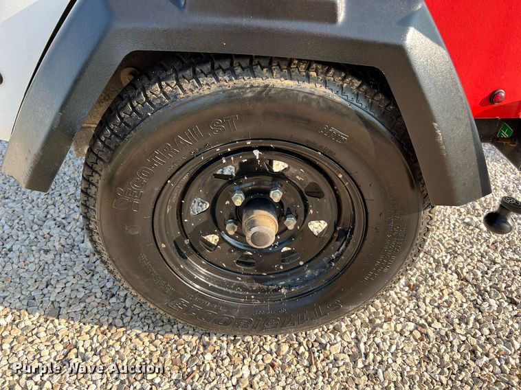 image for item MG9010 2017 Generac MLT6S  light plant