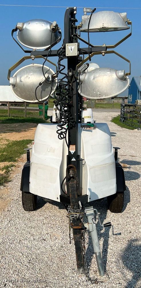 image for item MG9011 2017 Generac MLT6S  light plant