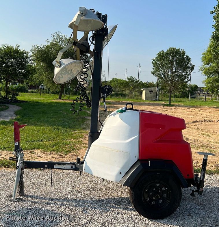 image for item MG9011 2017 Generac MLT6S  light plant