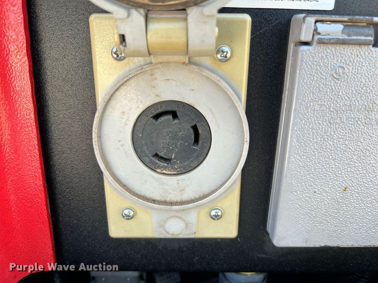 image for item MG9011 2017 Generac MLT6S  light plant