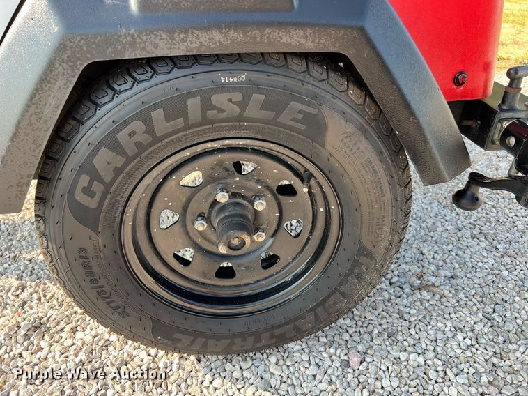 image for item MG9011 2017 Generac MLT6S  light plant