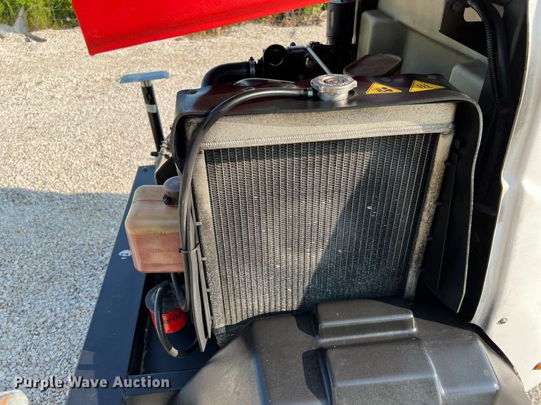 image for item MG9012 2017 Generac Magnum  light plant