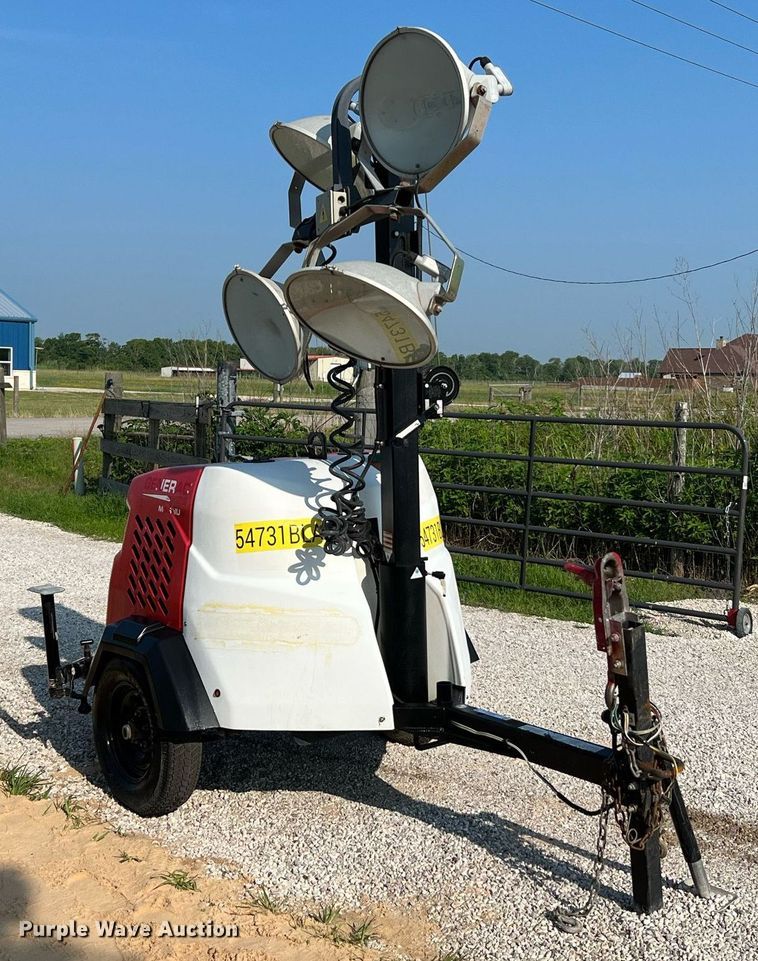 image for item MG9013 2017 Generac MLT6S  light plant