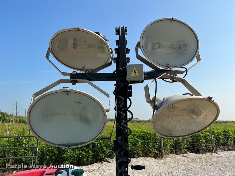 image for item MG9013 2017 Generac MLT6S  light plant