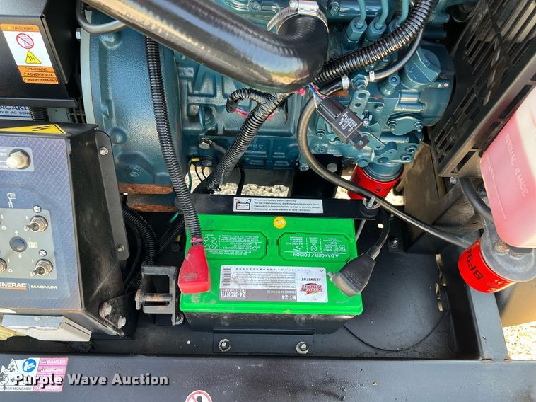 image for item MG9013 2017 Generac MLT6S  light plant