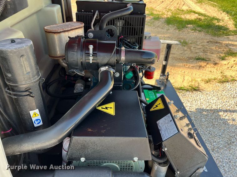 image for item MG9013 2017 Generac MLT6S  light plant