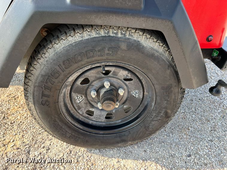 image for item MG9013 2017 Generac MLT6S  light plant