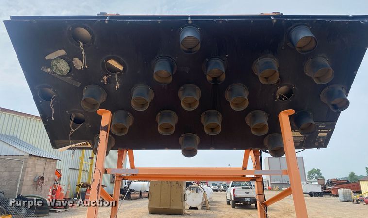 image for item MG9908 Allmand 2200APF  arrow board trailer