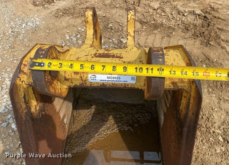 image for item MG9910 Excavator bucket