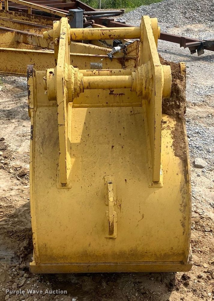 image for item MG9911 CF  excavator bucket