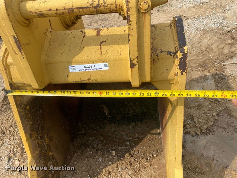 image for item MG9911 CF  excavator bucket