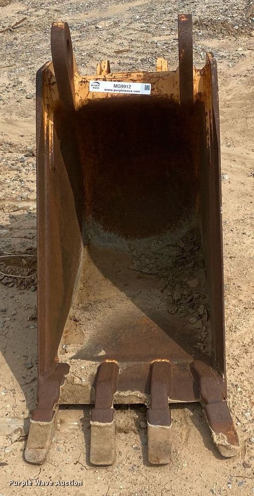 image for item MG9912 Excavator bucket