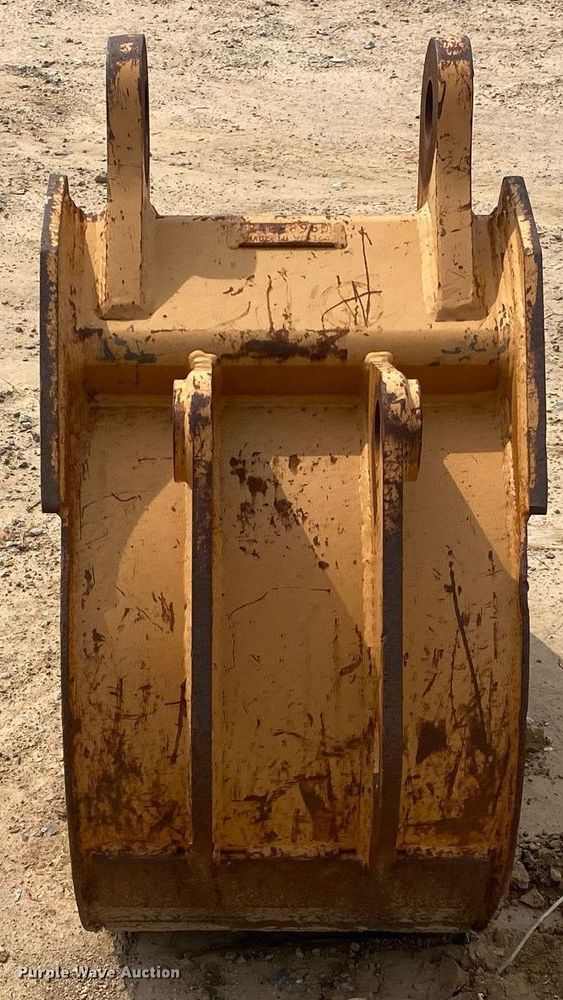 image for item MG9912 Excavator bucket