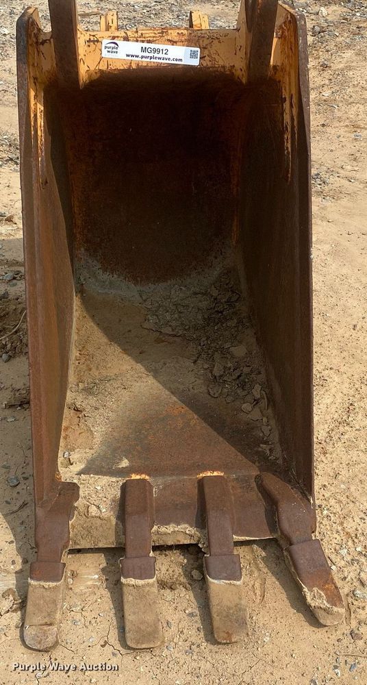 image for item MG9912 Excavator bucket
