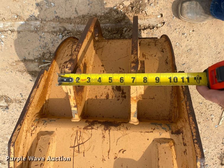 image for item MG9912 Excavator bucket