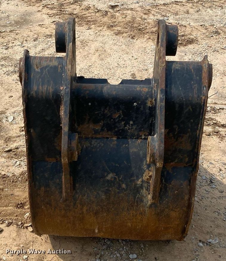 image for item MG9915 Caterpillar  excavator bucket
