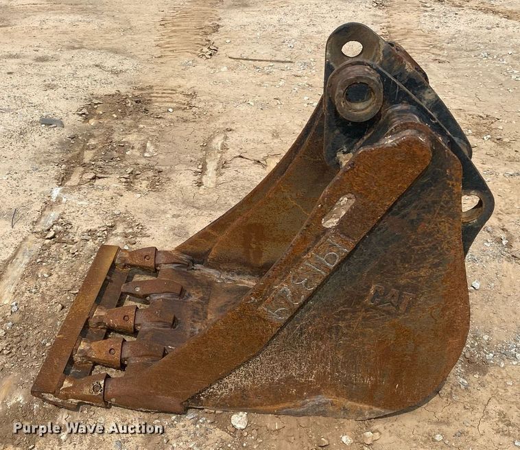 image for item MG9915 Caterpillar  excavator bucket