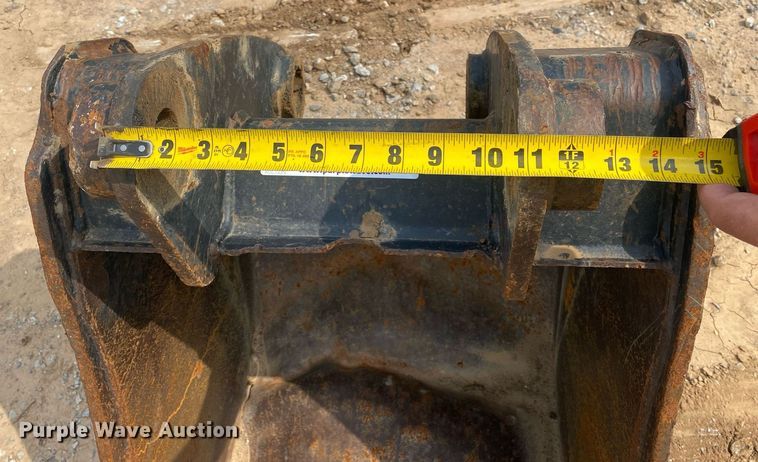image for item MG9915 Caterpillar  excavator bucket