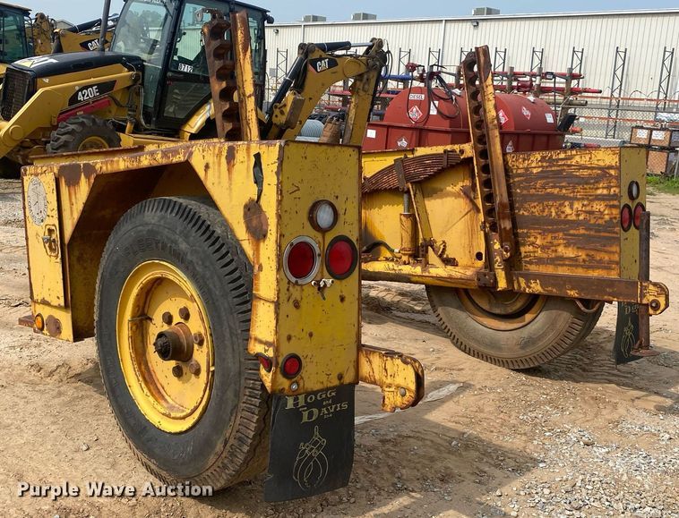 image for item MG9916 1985 Hogg And Davis P120  reel trailer