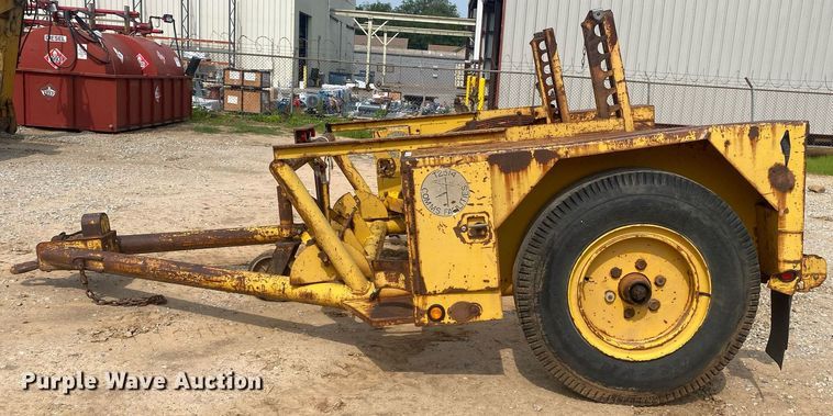 image for item MG9916 1985 Hogg And Davis P120  reel trailer