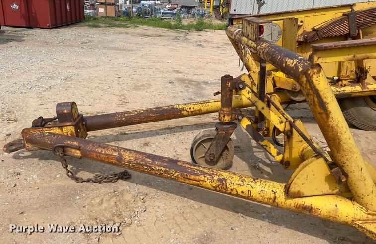 image for item MG9916 1985 Hogg And Davis P120  reel trailer