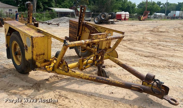 image for item MG9916 1985 Hogg And Davis P120  reel trailer