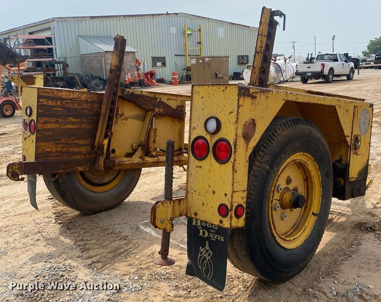 image for item MG9916 1985 Hogg And Davis P120  reel trailer